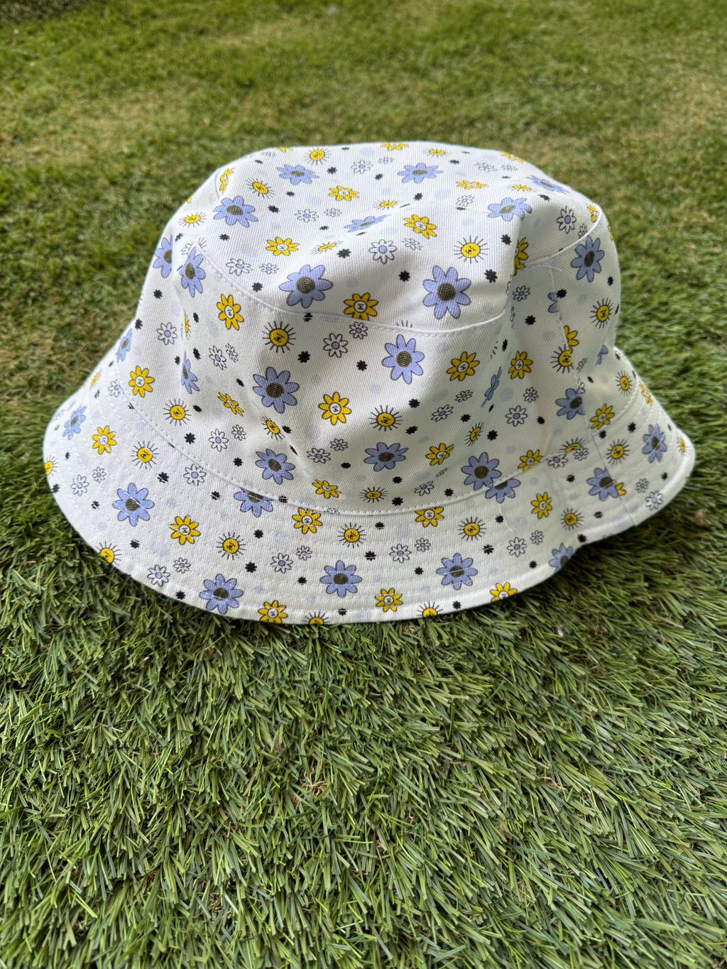 Dog walking matching bandana hat and socks for human and dog merch. Reversible bucket hat. Reversible bandanas! 2 in 1! Set of 3 socks for dog moms and dog parents. Match your pup! Go for a walk! Based in UAE